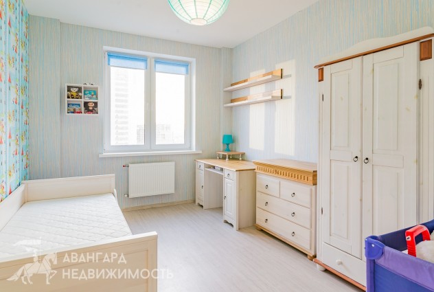 Фото Уютное гнездышко для семьи! 4-комнатная  квартира в каркасно-блочном доме возле метро Грушевка — 15