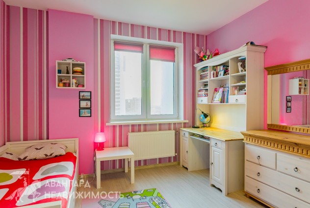 Фото Уютное гнездышко для семьи! 4-комнатная  квартира в каркасно-блочном доме возле метро Грушевка — 21