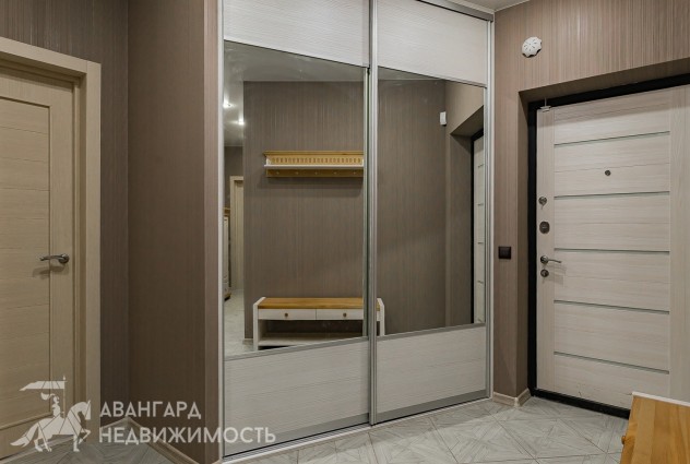 Фото Уютное гнездышко для семьи! 4-комнатная  квартира в каркасно-блочном доме возле метро Грушевка — 33
