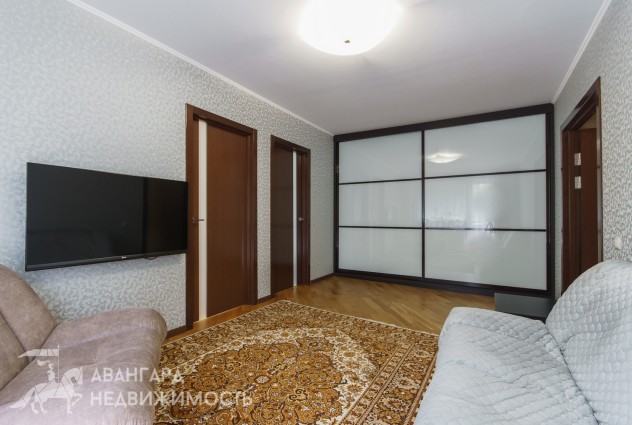 Фото Отличная укомплектованная 4-комнатная квартира на Рокоссовского 53 — 19
