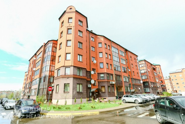 Фото Роскошная квартира по адресу, который вы будете называть с гордостью – ул. Стариновская, д. 25 — 1