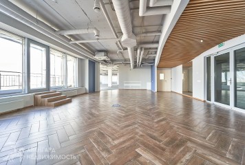 Фотография - Офисное помещение 990,8 м² в БЦ «Dana Center»