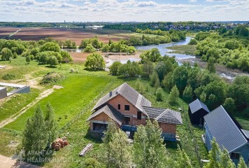 Фотография - Дом на первой береговой линии