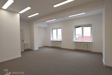 Фотография - Просторные офисы в центре г. Минска (ул. Замковая, 33)