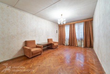 Фотография - Продается 3-комнатная квартира в тихом центре Минска, ул. Сухая 4