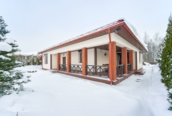 Фотография - Дом в окружении березовой рощи