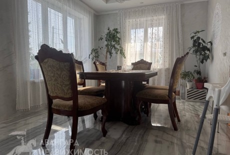 Продается дом в районе Дрозды.