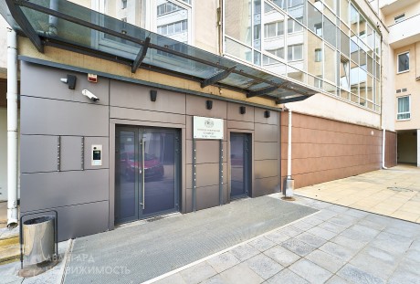 Аренда офиса 174.9 м² возле метро Немига
