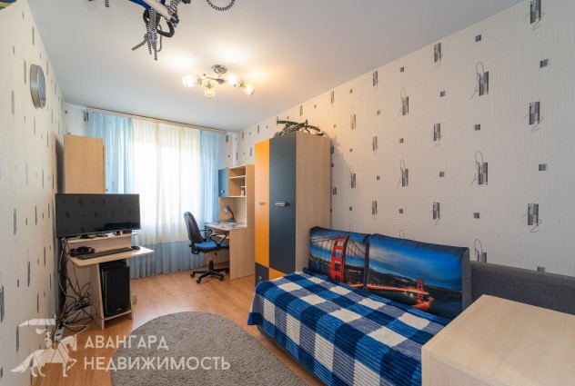 Фото Просторная 4-комнатная квартира по проспекту Любимова д.33 — 21