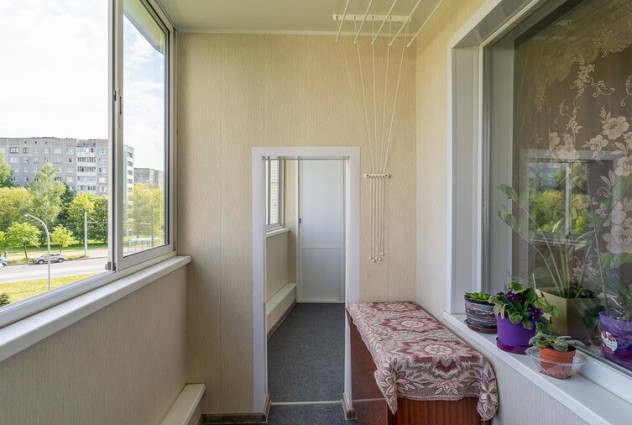 Фото Просторная 4-комнатная квартира по проспекту Любимова д.33 — 35