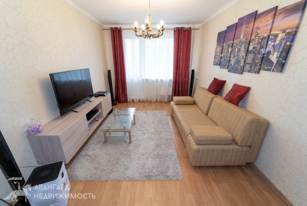 Фото 1-комнатная квартира с отличным ремонтом по проспекту газеты Звязда, д.69 — 11
