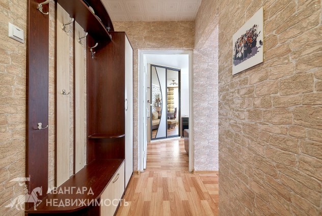 Фото 1-комнатная квартира с ремонтом в доме 2010 г.п. Каменногорская 20. 15 минут до метро — 21