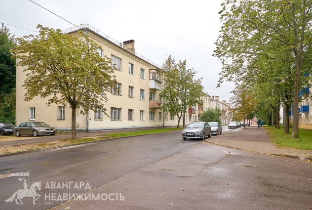 Фото Кирпичная 2-комнатная квартира возле метро «Партизанская», ул. Филатова 19 — 23