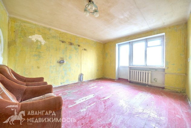 Фото  2-комнатная квартира в кирпичном доме с лифтом по ул. Долгобродская 3 — 3