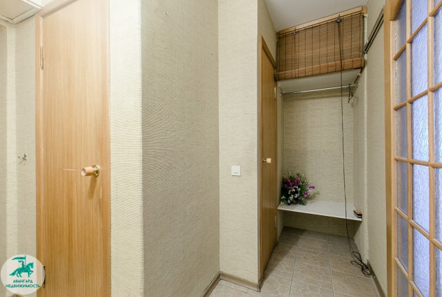 Фото 3-комнатная квартира с ремонтом в районе Грушевка. — 27