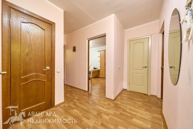 Фото 3-к квартира улучшенной планировки в кирпичном доме в экологичном районе Боровляны, аг. Лесной 34. — 11