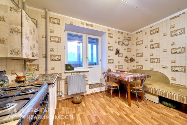 Фото 3-к квартира улучшенной планировки в кирпичном доме в экологичном районе Боровляны, аг. Лесной 34. — 25