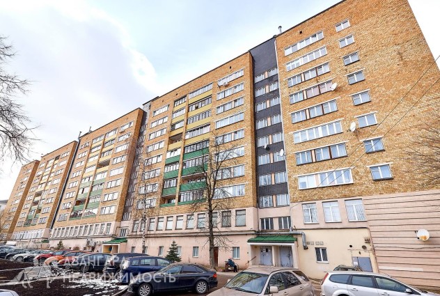 Фото 3-комнатная квартира с ремонтом по ул. Романовская Слобода 26, до ст.м. Фрунзенская 200 метров — 39