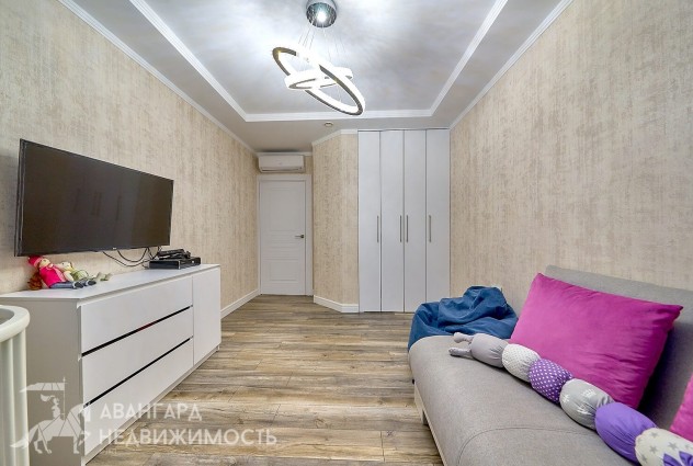 Фото Трёхкомнатная квартира в престижном жилом комплексе Славянский квартал — 12