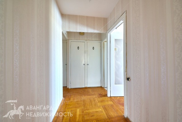 Фото 4-х комнатная квартира около парка им. 60-летия Великого Октября — 21