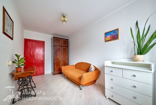 Фото Солнечная 2-комнатная квартира в Малиновке, ул. Есенина 53 — 3