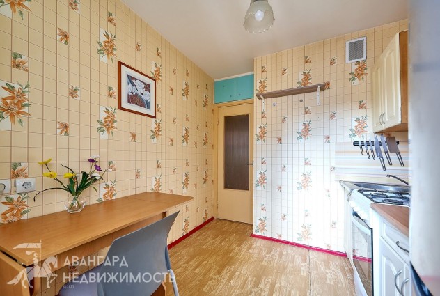Фото Солнечная 2-комнатная квартира в Малиновке, ул. Есенина 53 — 19