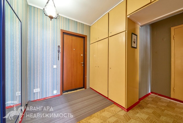 Фото Солнечная 2-комнатная квартира в Малиновке, ул. Есенина 53 — 31