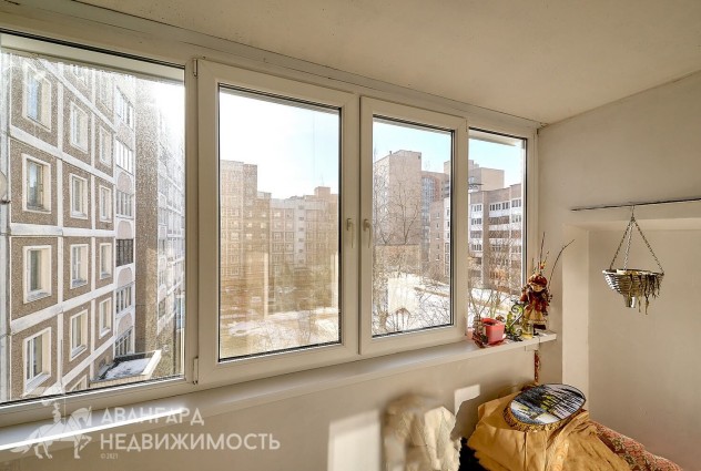 Фото Солнечная 2-комнатная квартира в Малиновке, ул. Есенина 53 — 33