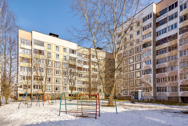 Фото Солнечная 2-комнатная квартира в Малиновке, ул. Есенина 53 — 41