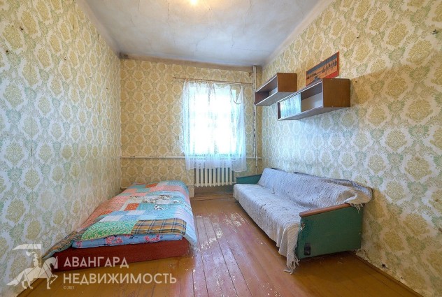 Фото Привлекательность домовладения увеличивается с годами! Двухуровневый кирпичный дом на пересечении улиц Васнецова и Айвазовского. — 15