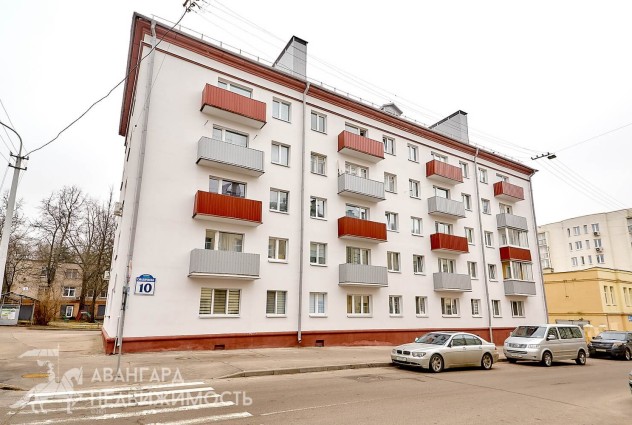Фото 1-комнатная квартира в кирпичном доме по ул. Смолячкова 10, до ст.м. Площадь Победы 600 метров. — 3