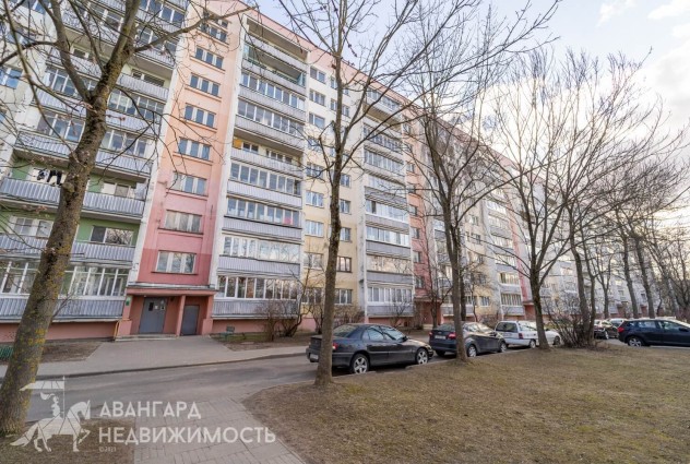Фото Двухкомнатная квартира в районе Лошицкого парка с видом на реку Свислочь — 63
