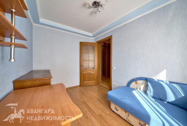 Фото Солнечная 4-комнатная квартира с большой кyхней в Малиновке, ул. Есенина 113 — 23