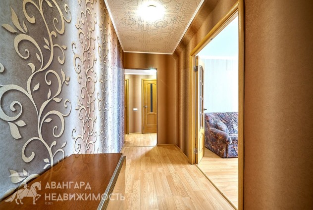 Фото Солнечная 4-комнатная квартира с большой кyхней в Малиновке, ул. Есенина 113 — 25