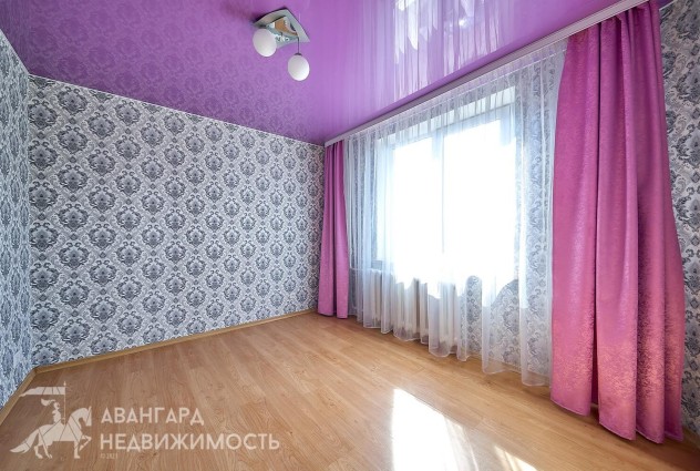 Фото Солнечная 4-комнатная квартира с большой кyхней в Малиновке, ул. Есенина 113 — 33