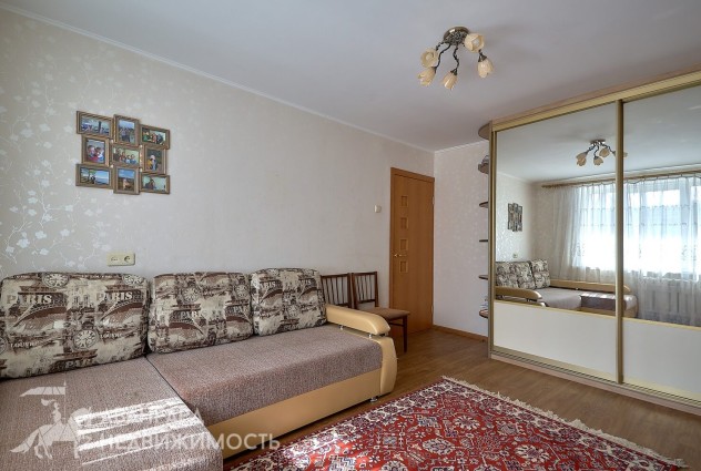 Фото 2-комнатная квартира на Цнянской. Всего 930 метров до станции метро Якуба Коласа! — 5