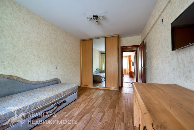 Фото Уютная 2-комнатная квартира рядом с метро Пyшкинская, yл. Матyсевича 6 — 9