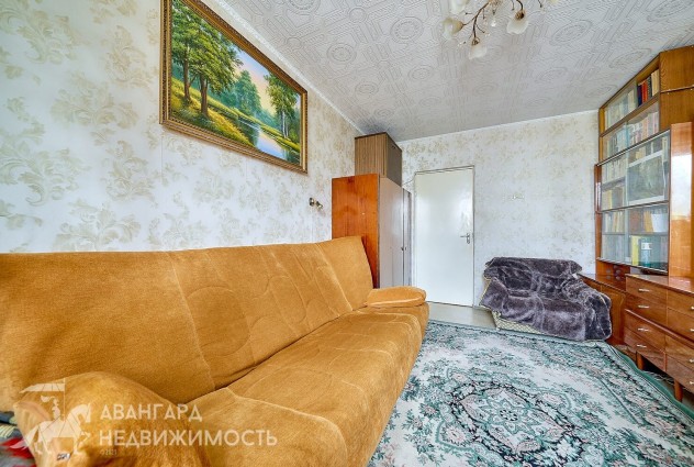 Фото Продается 4-х комнатная квартира недалеко от станции метро Уручье, очень удачное расположение! — 21
