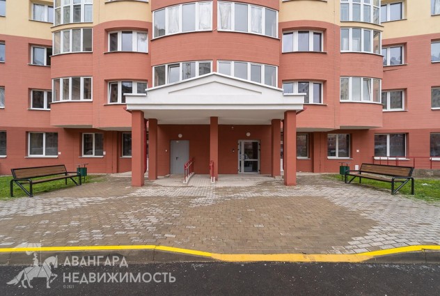 Фото Новая квартира с евроремонтом в ЖК «Мегаполис» возле метро «Малиновка»  — 43