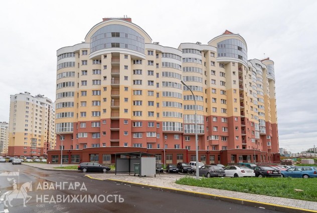Фото Новая квартира с евроремонтом в ЖК «Мегаполис» возле метро «Малиновка»  — 45