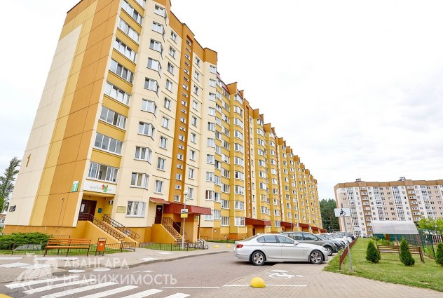 Фото 1-к. квартира в тихом месте по адресу Боровляны, ул. Александрова д.1 — 3