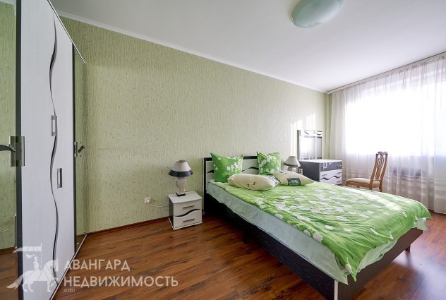 Фото 3-комнатная квартира на Притыцкого. Всего 620 метров до станции метро «Пушкинская»! — 7