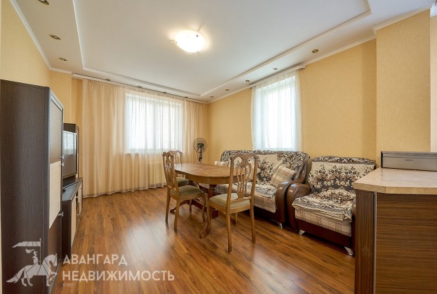 Фото 3-комнатная квартира на Притыцкого. Всего 620 метров до станции метро «Пушкинская»! — 17