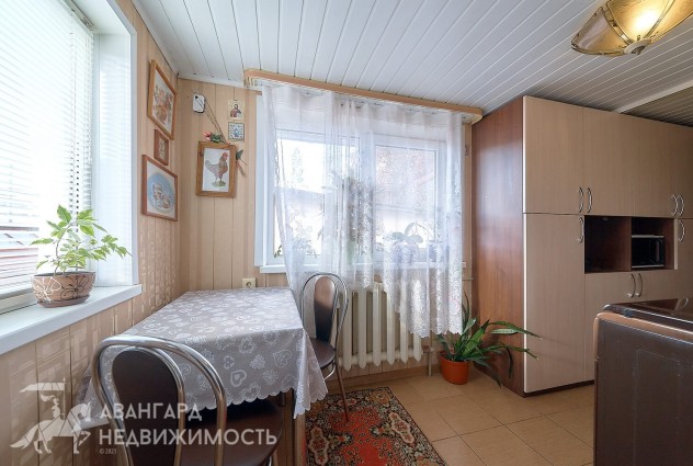 Фото Продается 5-комнатный дом по ул. Челюскинцев, 600 метров до ст.м. Автозаводская — 33
