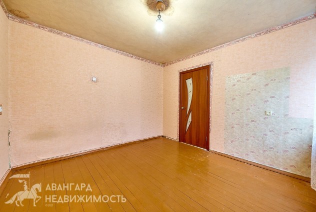Фото Кирпичная 2-комнатная квартира с удобной планировкой.  400 метров до метро! — 11