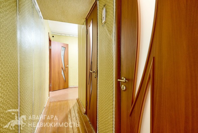 Фото Кирпичная 2-комнатная квартира с удобной планировкой.  400 метров до метро! — 13