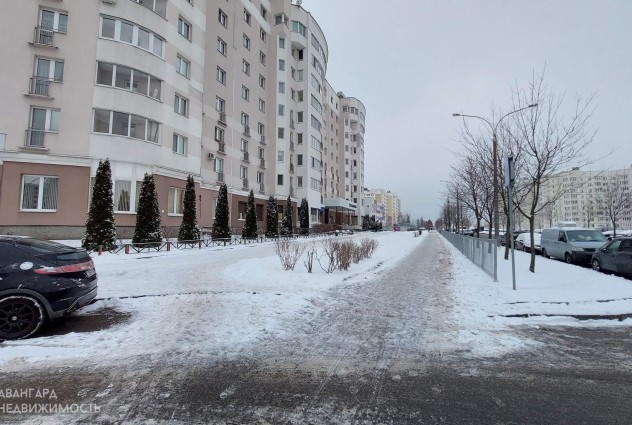 Фото Аренда блока офисных помещений 93,4 м² на ул. Шпилевского, дом 54 (микрорайон Лошица) — 1