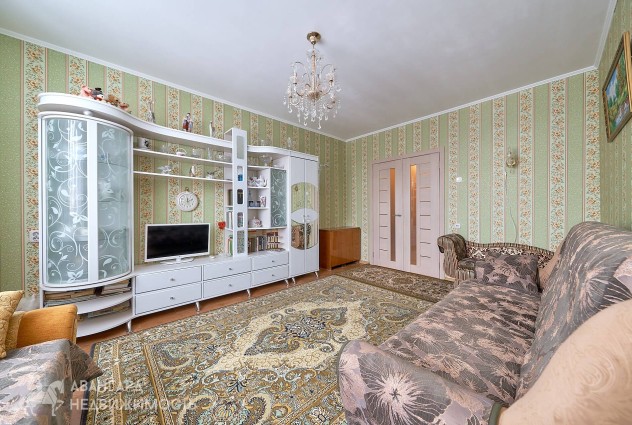 Фото Продается 2-к квартира в центре г. Смолевичи, ул. Пионерская д.4 — 3