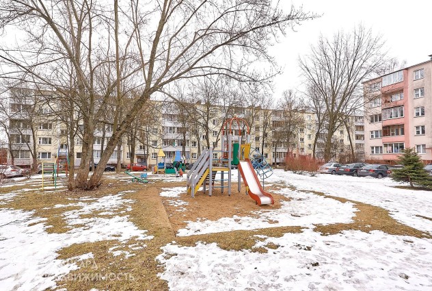 Фото Уютная 2-комнатная квартира с видом на сквер, рядом метро Пушкинская, ул. Данилы Сердича 19 — 45