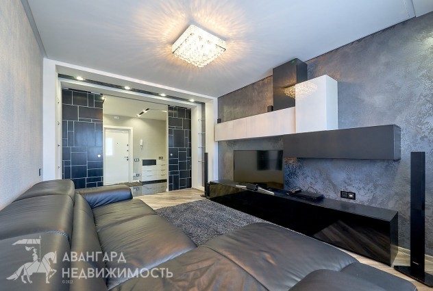 Фото 3-х комнатная квартира с отличным ремонтом, полностью укомплектована мебелью и техникой — 31